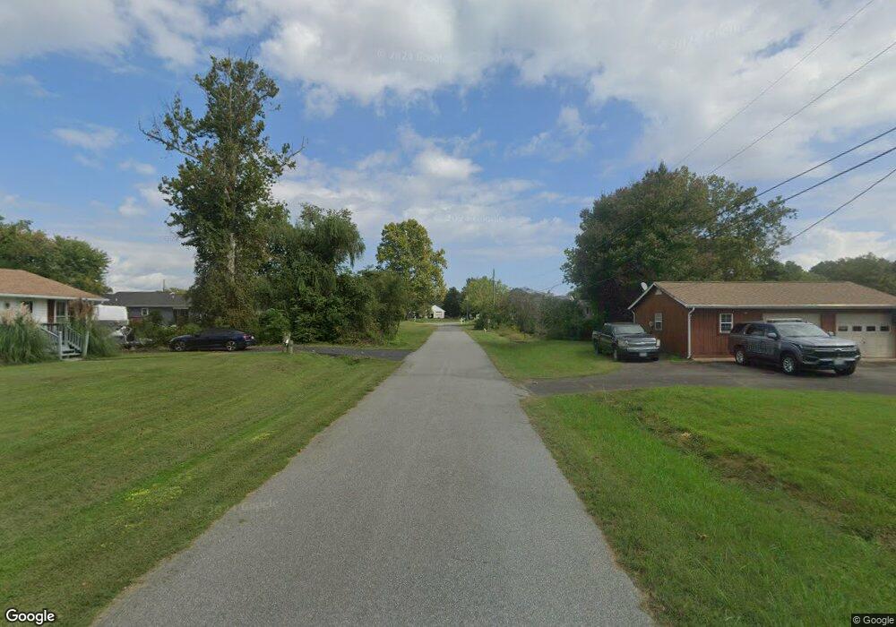 29 Guthrie Rd, Colonial Beach, VA 22443 - photo 1