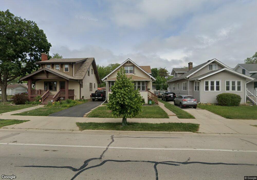 914 E Thacker St, Des Plaines, IL 60016 - photo 1