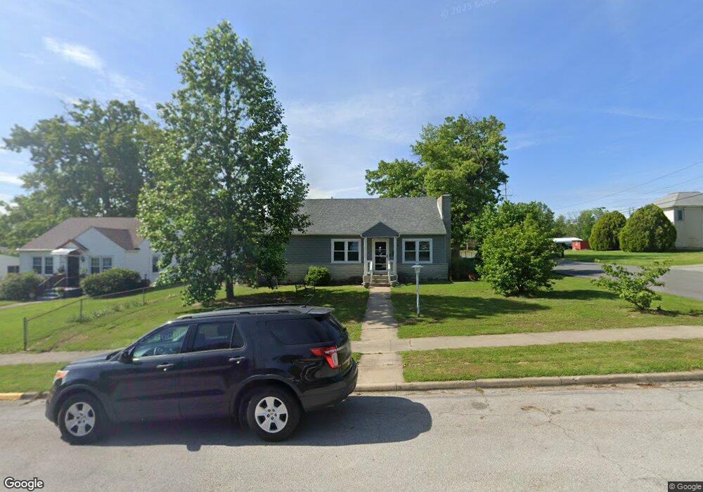 1444 Olive St, Carthage, MO 64836 - photo 1