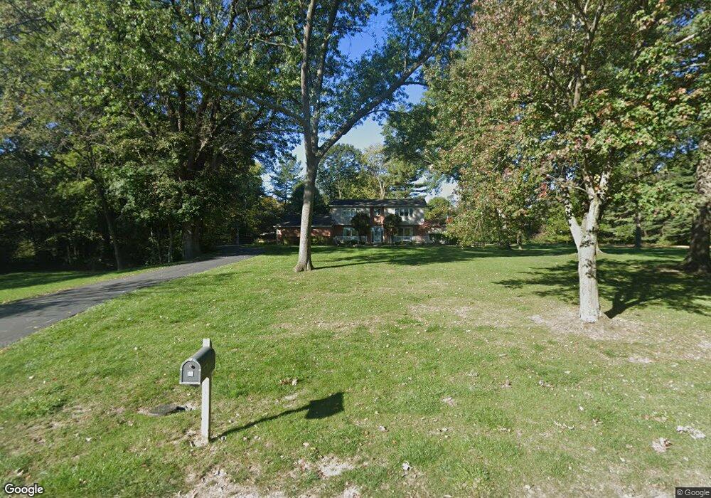 1676 Oak Woods Dr, Lima, OH 45805 - photo 1