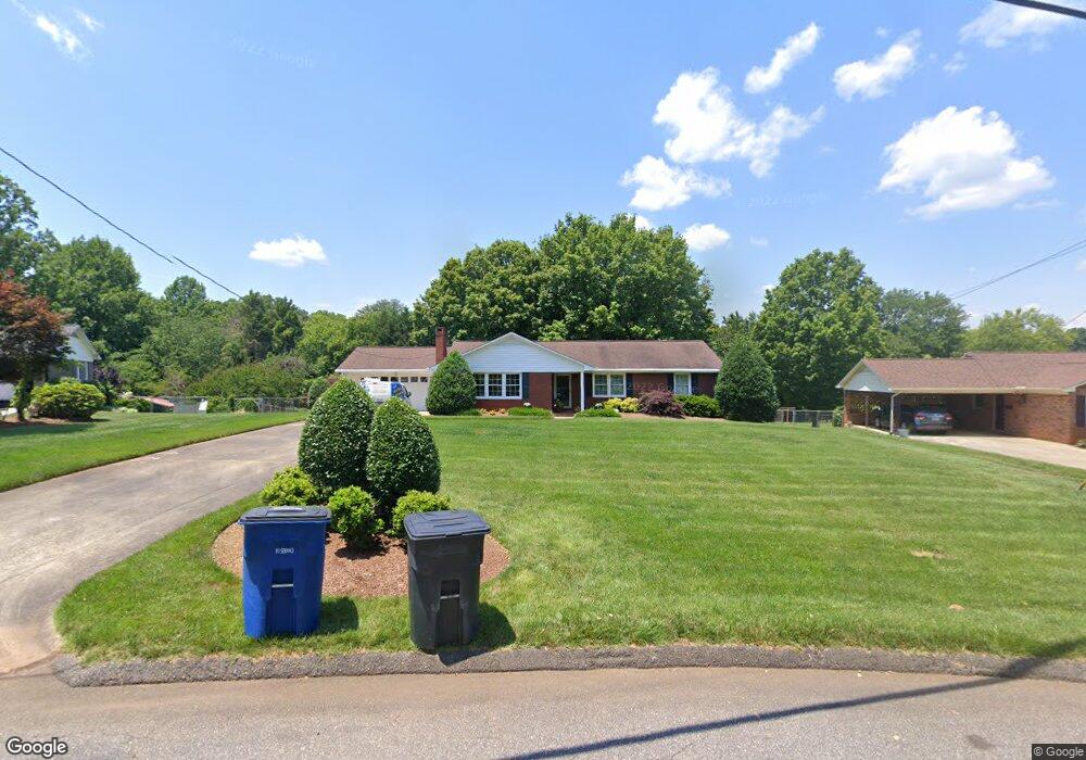 907 Valley St, Statesville, NC 28677 - photo 1