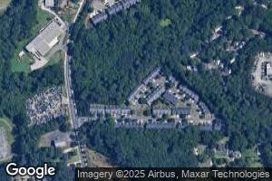 1302 Houndslake Dr, Marietta, GA 30008