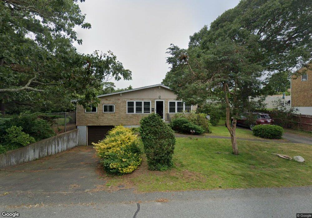 7 Rip Van Winkle Way, Buzzards Bay, MA 02532 - photo 1