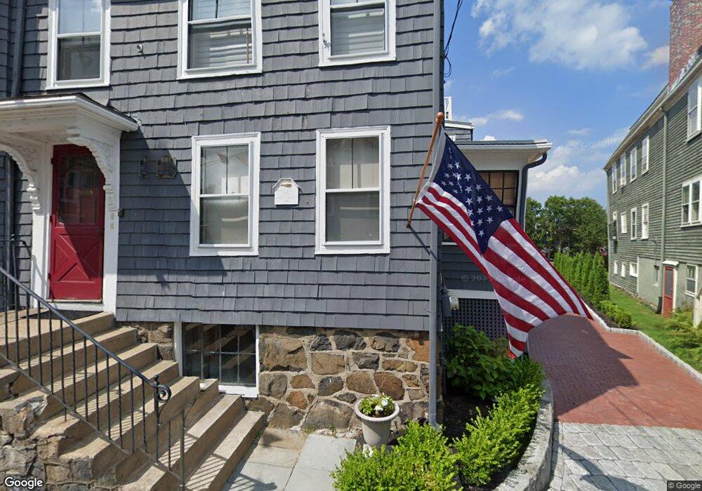 12 Darling St unit 2,12, Marblehead, MA 01945 - photo 1