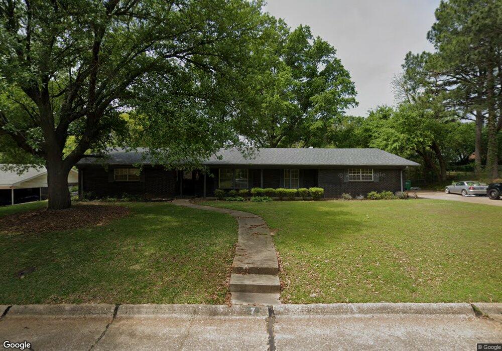 7 Holiday Ln, Texarkana, TX 75503 - photo 1