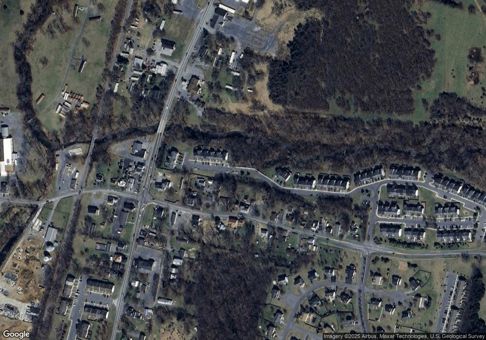 69 Scarboro Dr, Bunker Hill, WV 25413 - photo 1