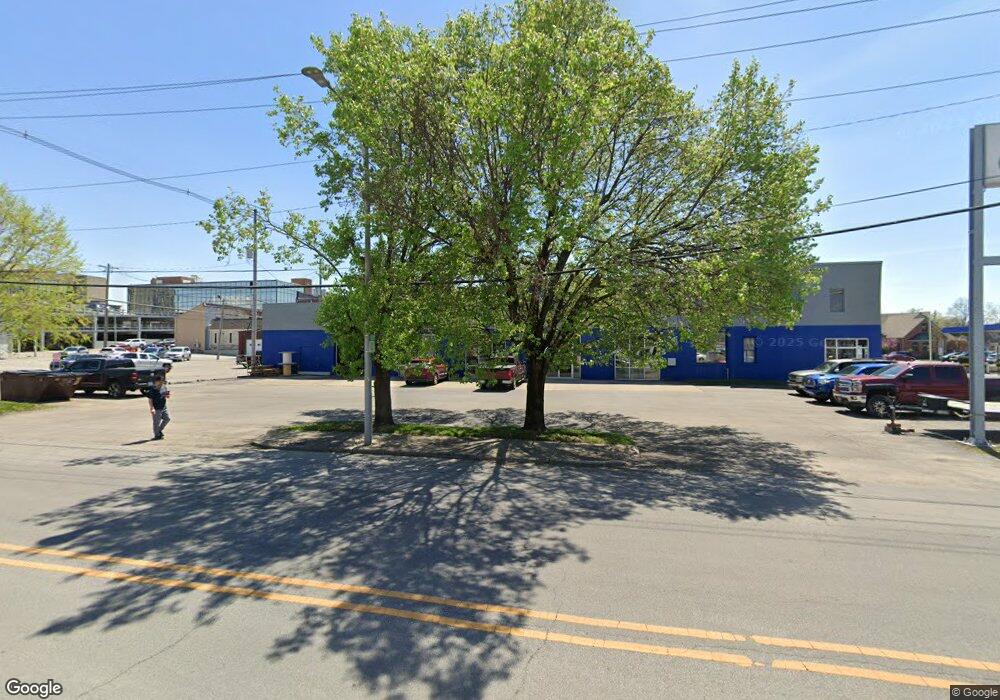 710 Jackson St, Anderson, IN 46016 - photo 1