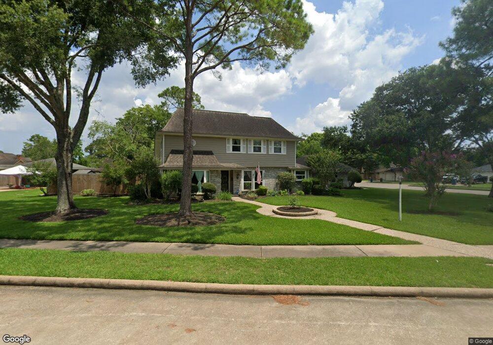 1109 Middlecreek St, Friendswood, TX 77546 - photo 1