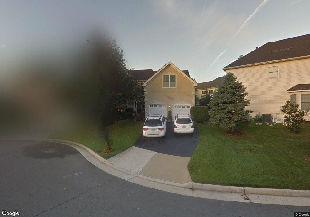 1304 Stable Farm Ct, Reston, VA 20194 - photo 1