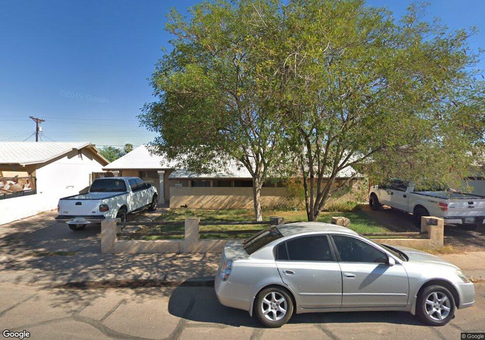 4836 W Avalon Dr, Phoenix, AZ 85031 - photo 1