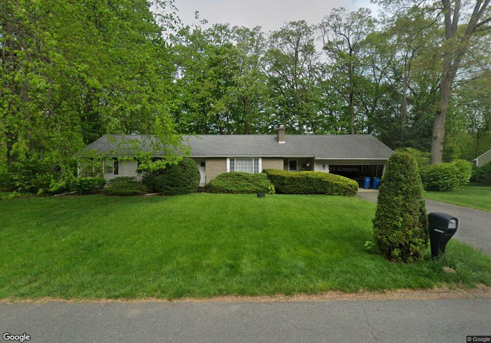 282 Forest Glen, West Springfield, MA 01089 - photo 1