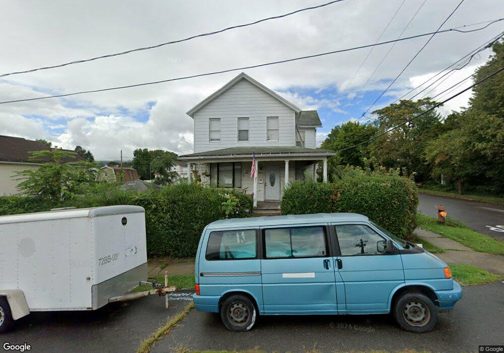 371 N Sumner Ave, Scranton, PA 18504 - photo 1