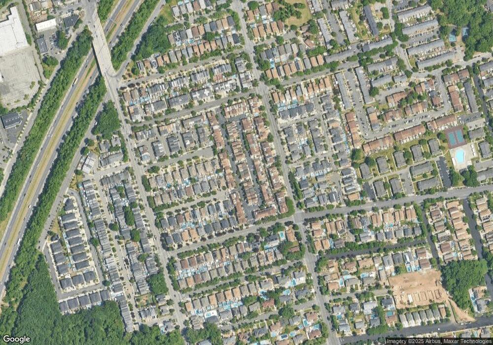 64 Sandywood La, Staten Island, NY 10309 - photo 1