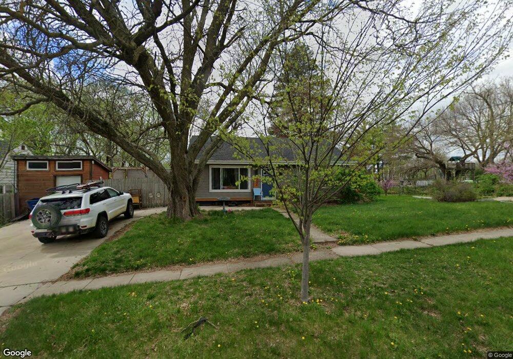 744 39th St, Des Moines, IA 50312 - photo 1