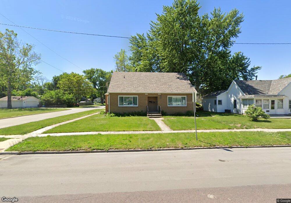 2637 E Walnut St, Des Moines, IA 50317 - photo 1