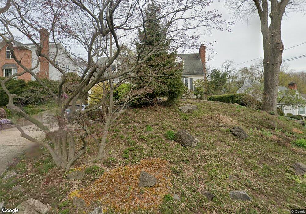 7 Joel Place, Port Washington, NY 11050 - photo 1