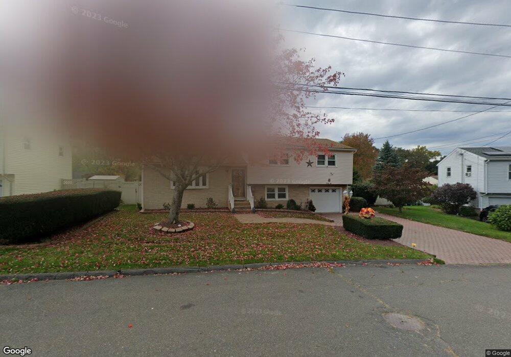 26 Dellwood Dr, Waterbury, CT 06708 - photo 1