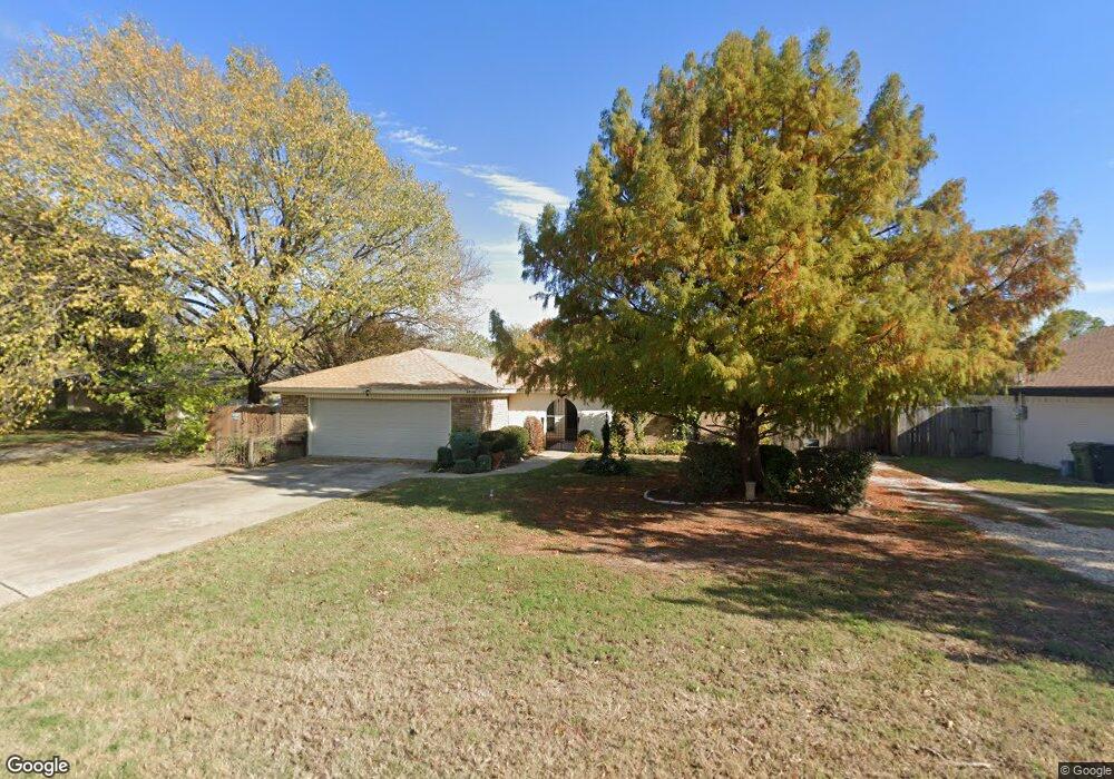 6536 Sherri Ln, North Richland Hills, TX 76182 - photo 1