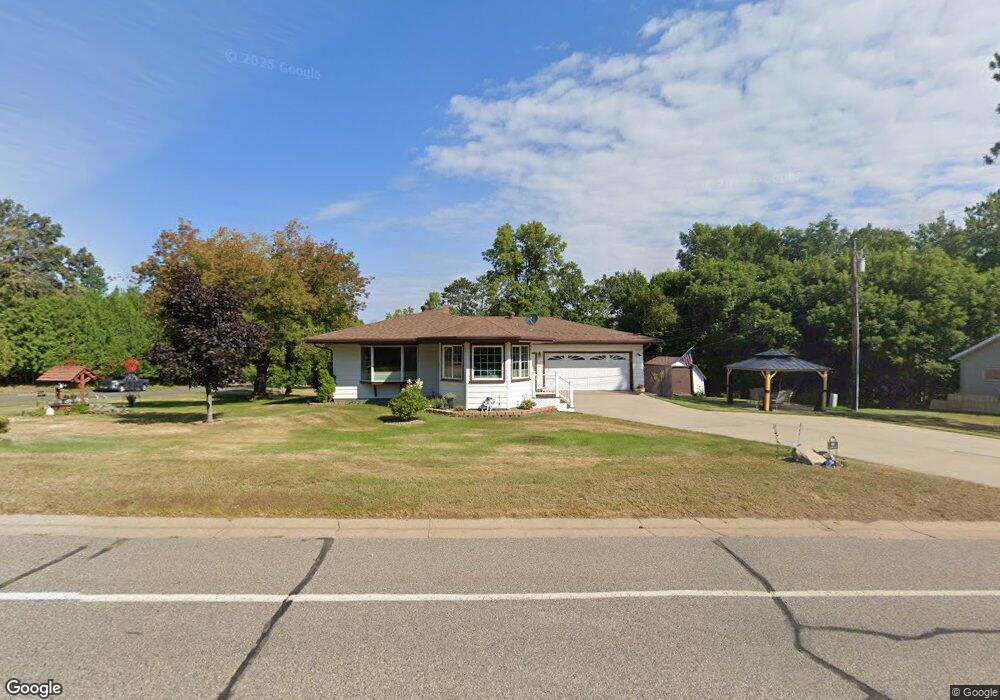 915 SW 4th St, Grand Rapids, MN 55744 - photo 1