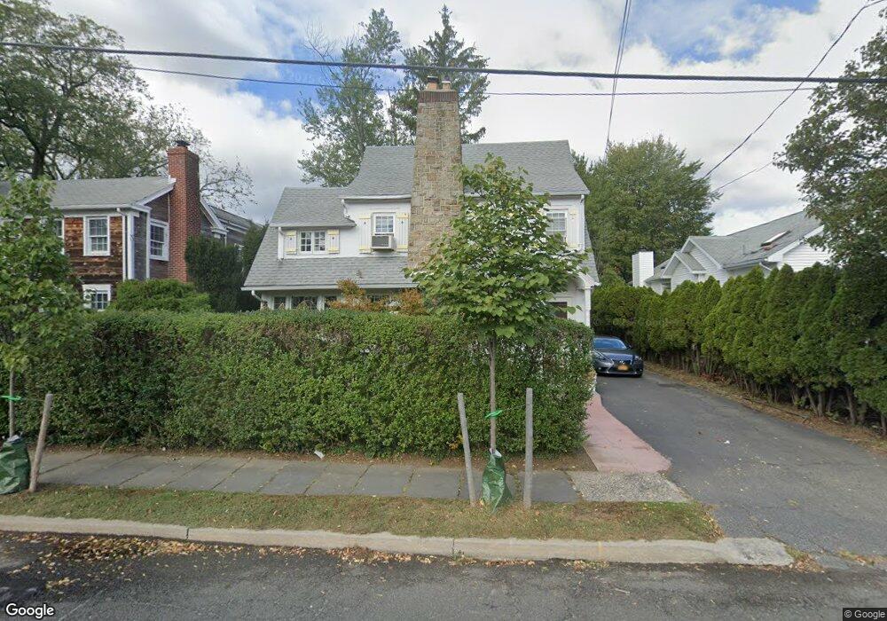 524 Jefferson Ave, Mamaroneck, NY 10543 - photo 1