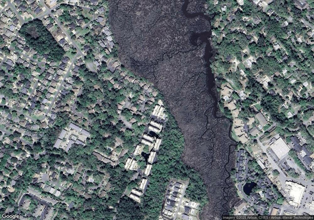 125 Shady Brooke Circlt unit 8-6, Brunswick, GA 31522 - photo 1