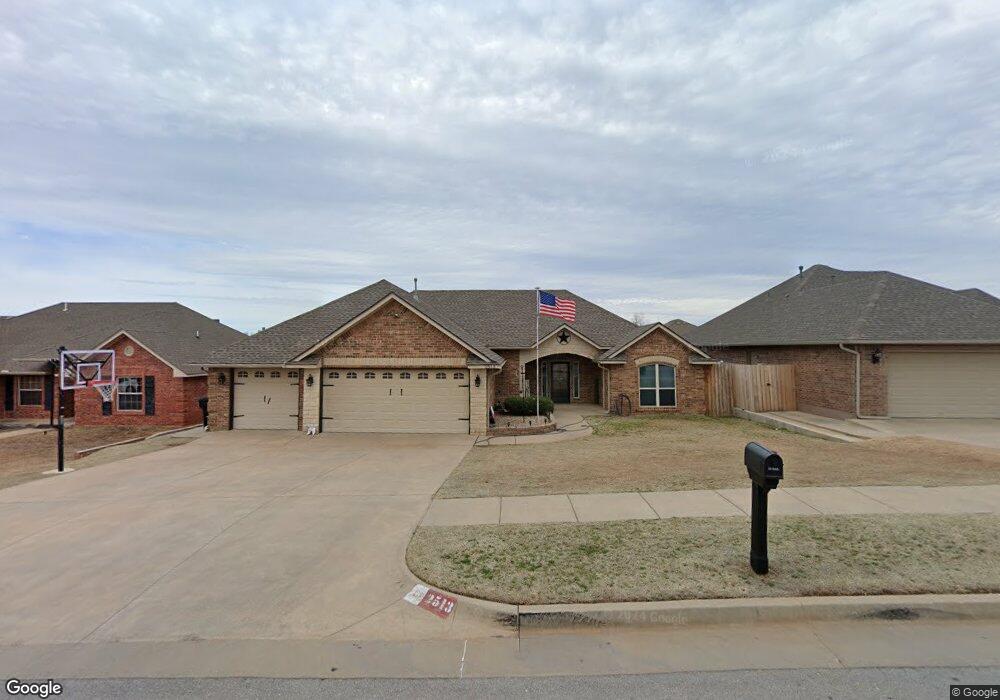 2513 SE 9th St, Moore, OK 73160 - photo 1