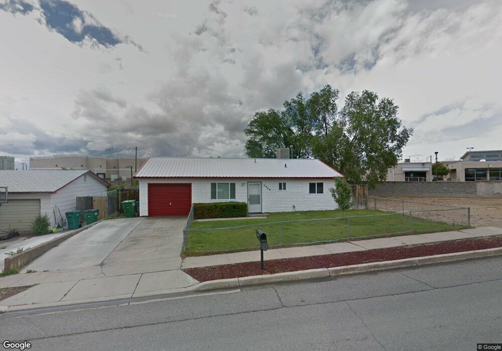 4009 Sierra Vista Dr, Farmington, NM 87402 - photo 1