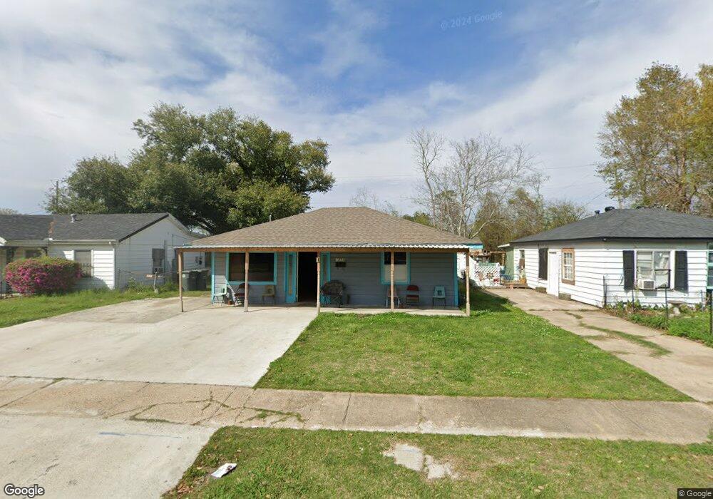 2421 11th St, Lake Charles, LA 70601 - photo 1