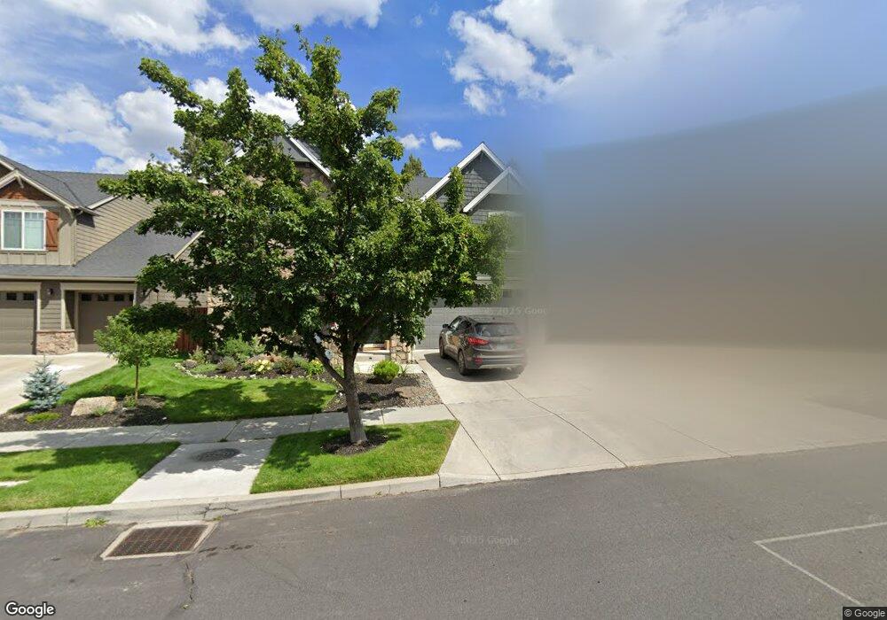 61282 Splendor Ln, Bend, OR 97702 - photo 1