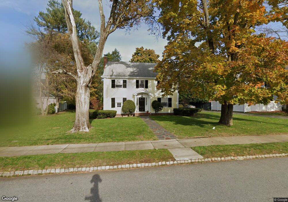 7 Everett Ave, Winchester, MA 01890 - photo 1