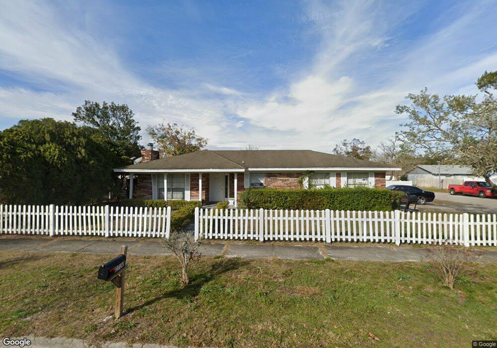 2730 Cartwright Dr, Jacksonville, FL 32216 - photo 1
