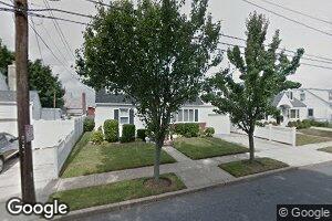 126 Waterford Rd Unit Upper, Island Park, NY 11558