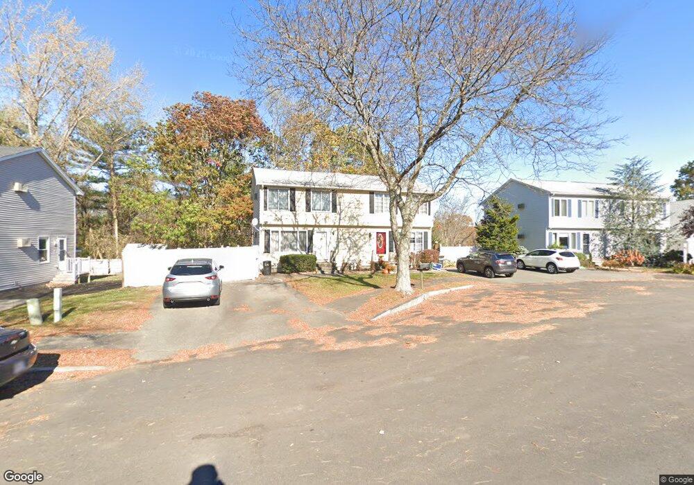 8 Christina Dr unit B, Peabody, MA 01960 - photo 1