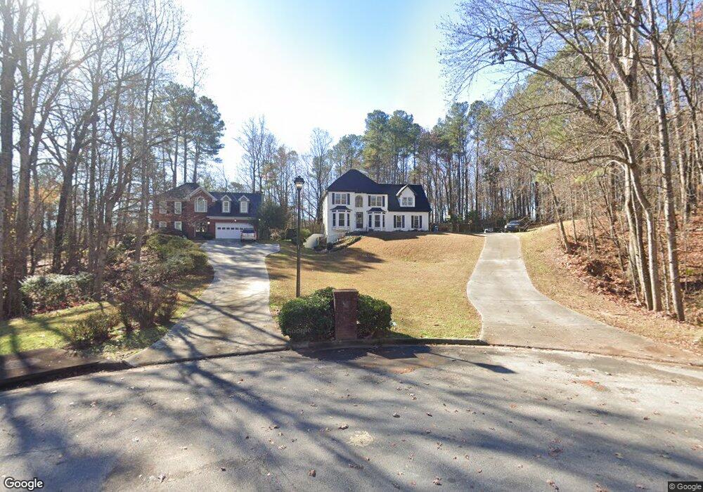 1830 Oak Wind Ln, Buford, GA 30519 - photo 1