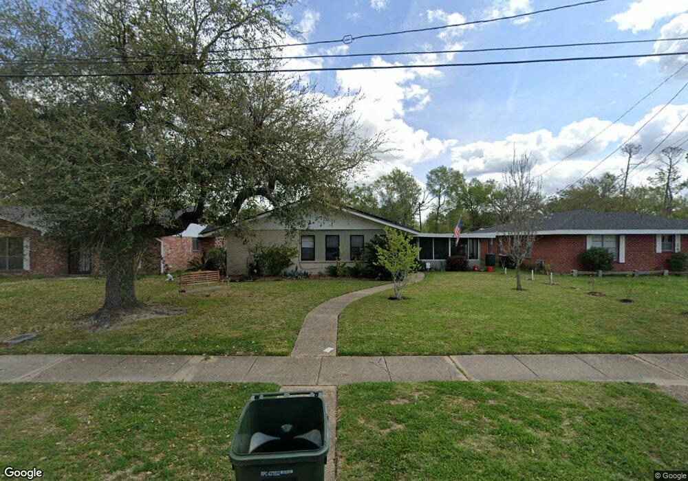 2715 5th Ave, Lake Charles, LA 70601 - photo 1