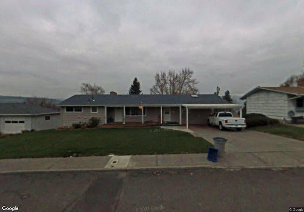 317 W 21st St, the Dalles, OR 97058 - photo 1