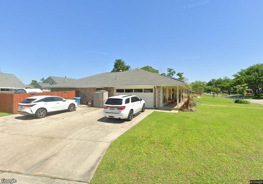 17 Bocage Dr, Destrehan, LA 70047 - photo 1