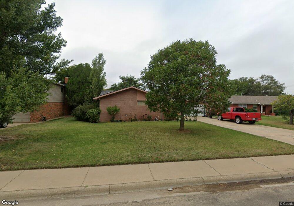 127 Cherry Ave, Dumas, TX 79029 - photo 1