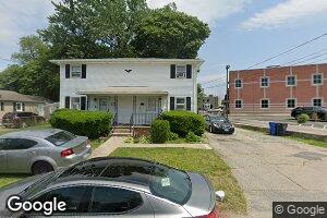 77 Douglas St, Cranston, RI 02910