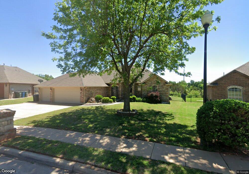 2708 Brenton Dr, Edmond, OK 73012 - photo 1