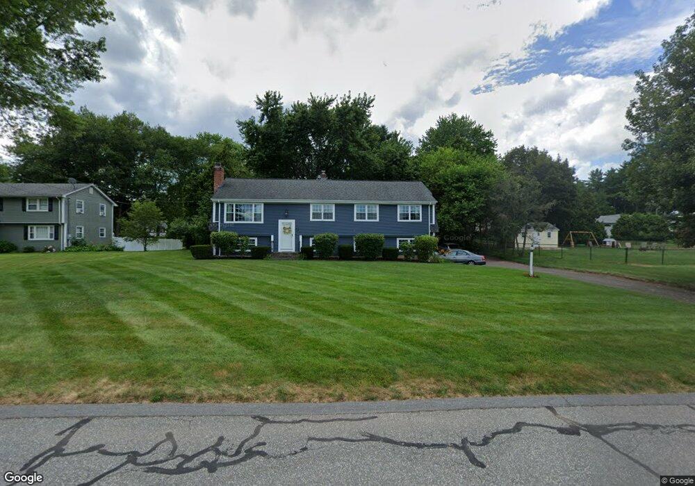 2 Sunnyview Dr, Suffield, CT 06078 - photo 1