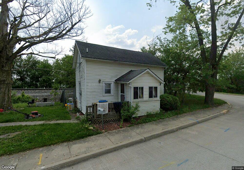 657 W Lincoln St, Nappanee, IN 46550 - photo 1