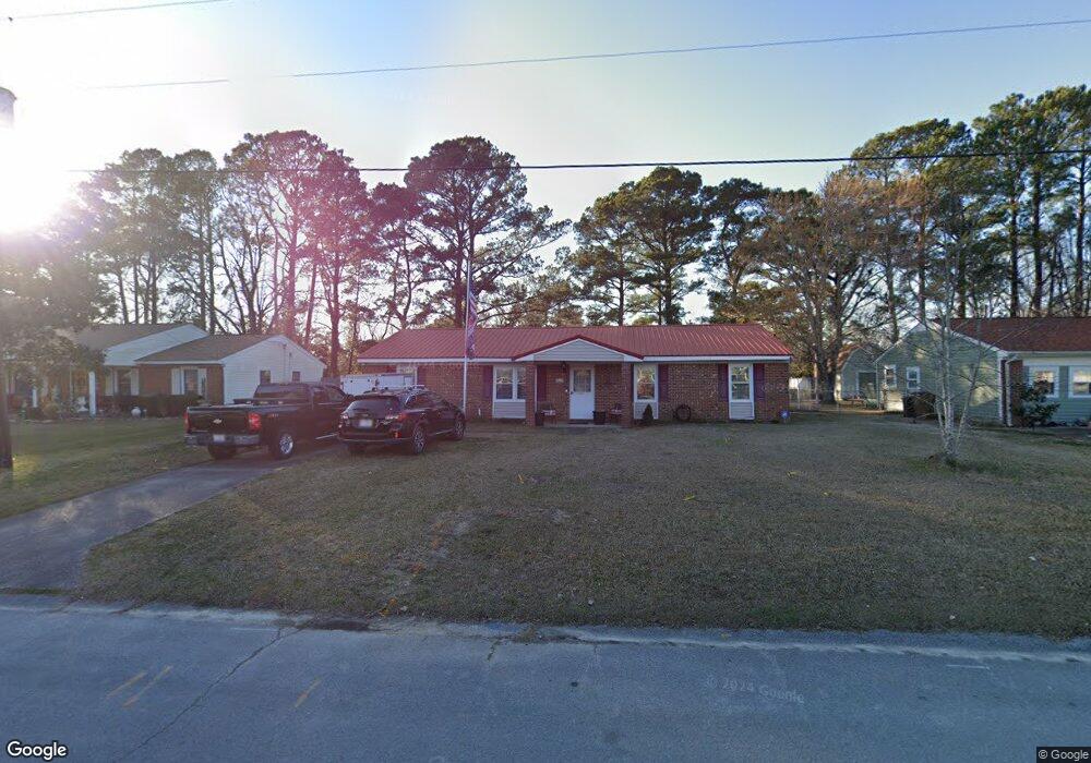 313 Tower Dr, Jacksonville, NC 28546 - photo 1