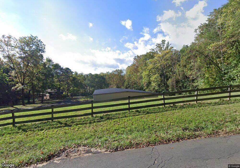 514 Aaron Mountain Rd, Castleton, VA 22716 - photo 1