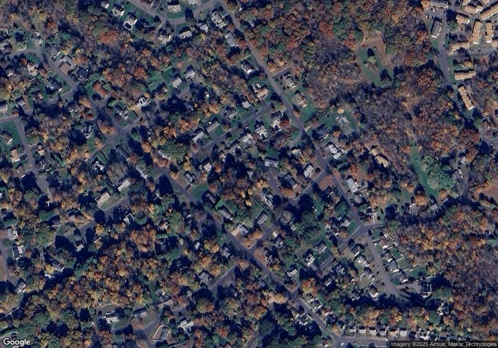 20 Inga Cir, Naugatuck, CT 06770 - photo 1