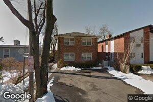 39 Sintsink Dr W, Port Washington, NY 11050