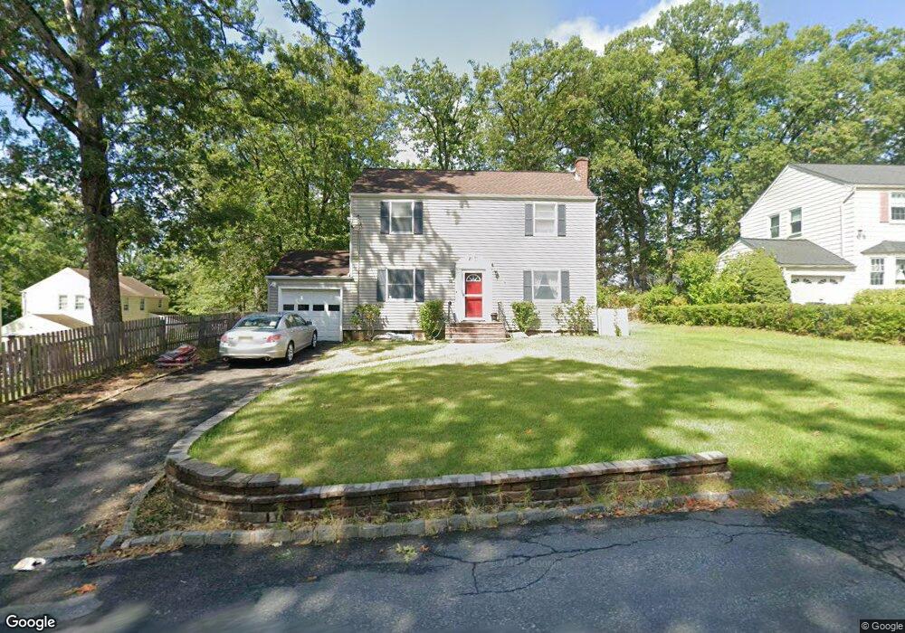 43 Wellington Rd, Livingston, NJ 07039 - photo 1