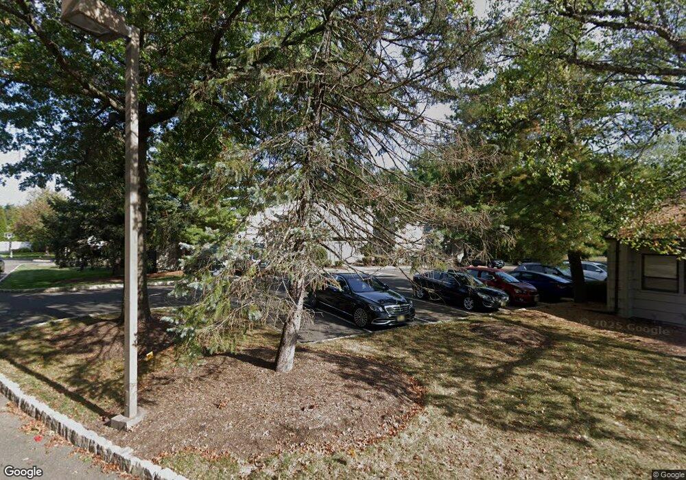 31 Mountain Blvd unit M, Warren, NJ 07059 - photo 1