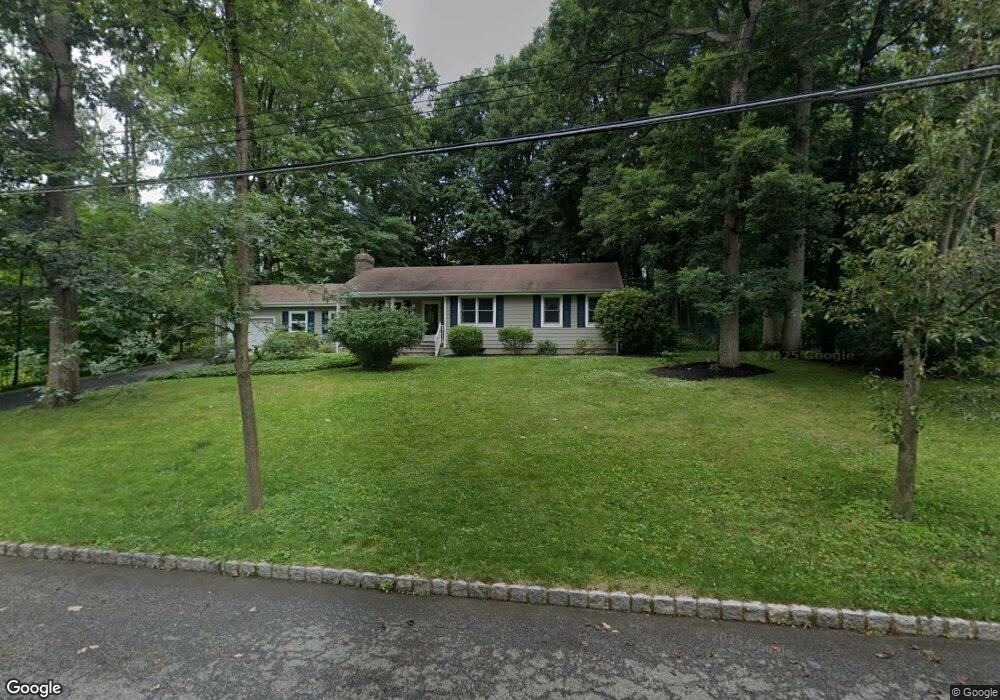 19 Valley Stream Cir, Morris Plains, NJ 07950 - photo 1