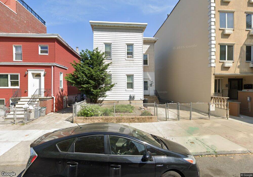 3057 38th St, Astoria, NY 11103 - photo 1